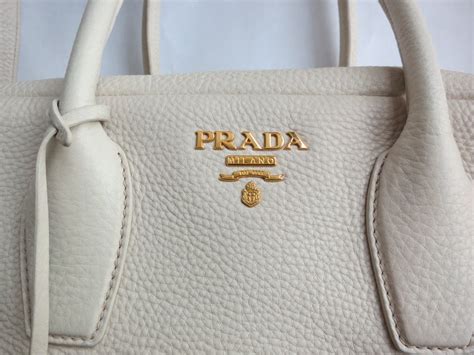 prada milano schiuld kaufen|prada handbags 2010.